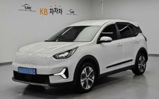 인천수입중고차사이트 니로 플러스 EV 어스 매물 사진 8 - 2022/09 178,157km